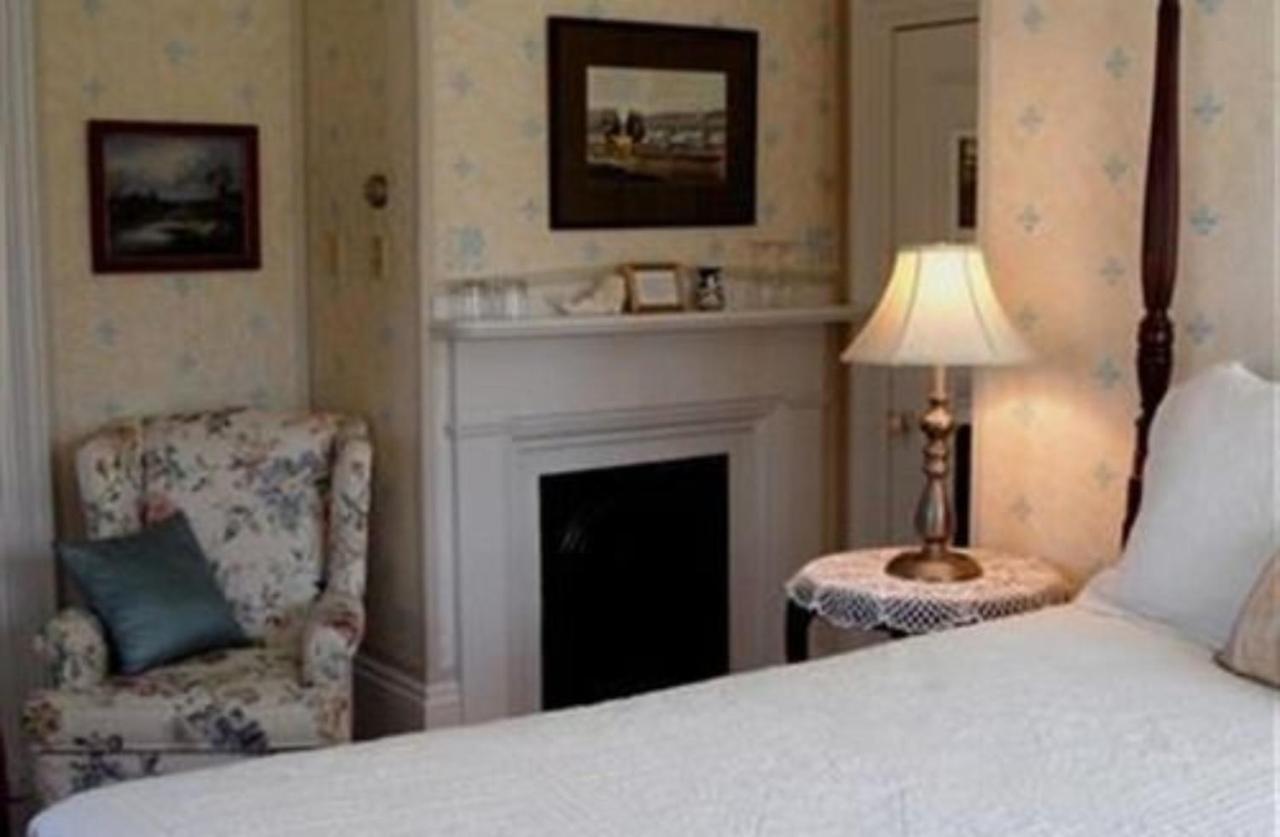 Hillsdale House Inn Аннаполис-Ройал Экстерьер фото